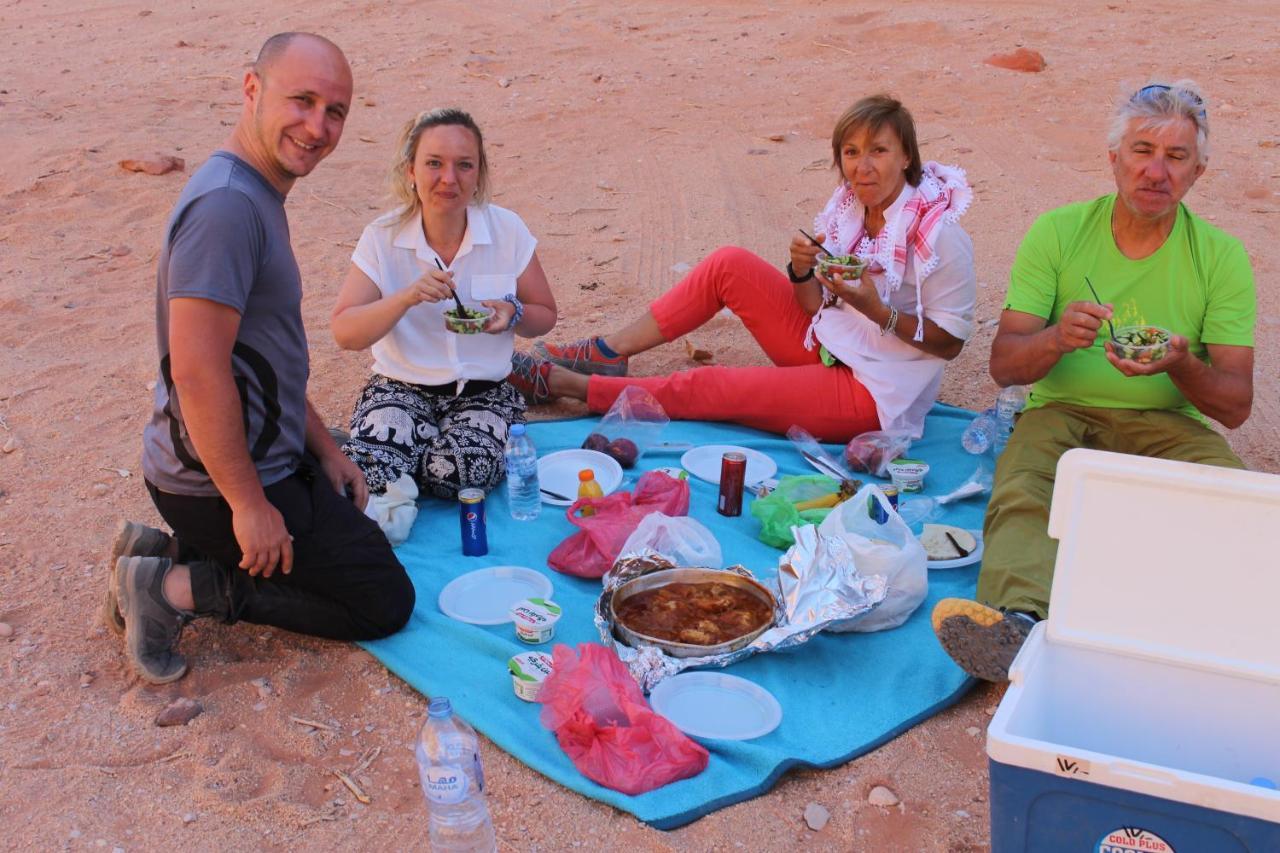 Rum Warm Bubble Camp Hotel Wadi Rum Luaran gambar